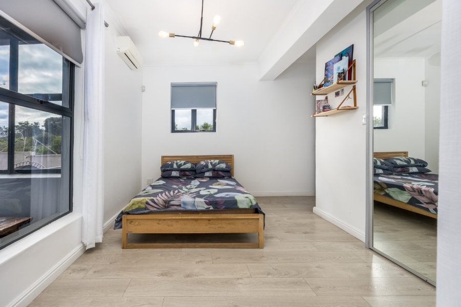 5 Bedroom Property for Sale in Deo Gracia Western Cape